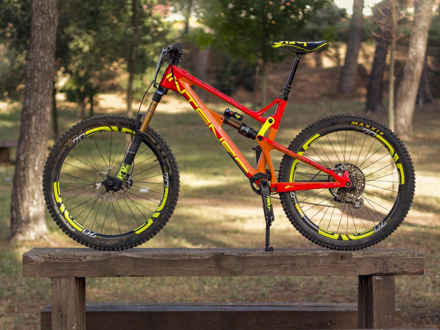 AMS KICKSTAND. BLACK - Image 4